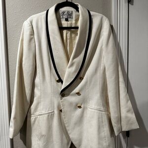 Le Suit Cream Blazer with Black Trim